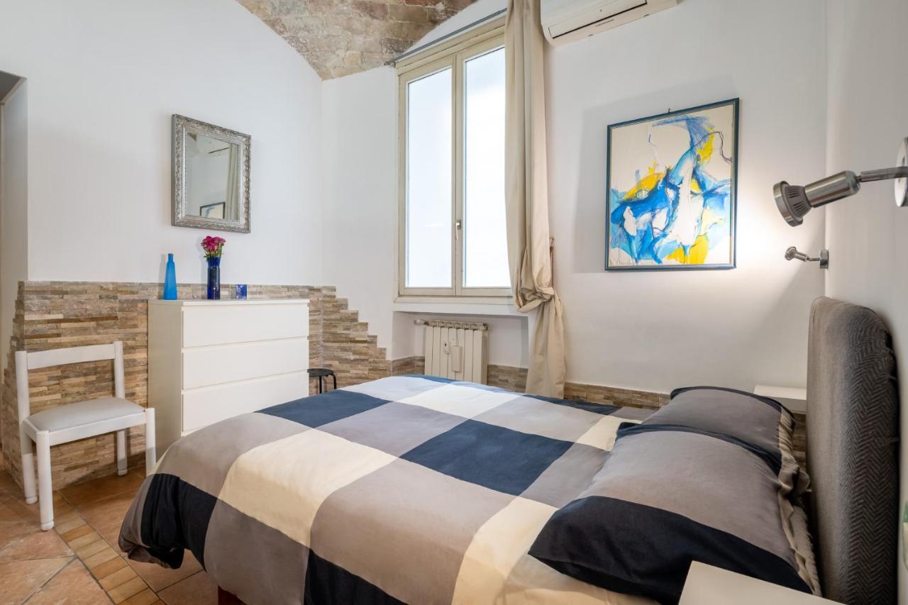 Appartement Ht Apt Mameli 40 à Rome Extérieur photo